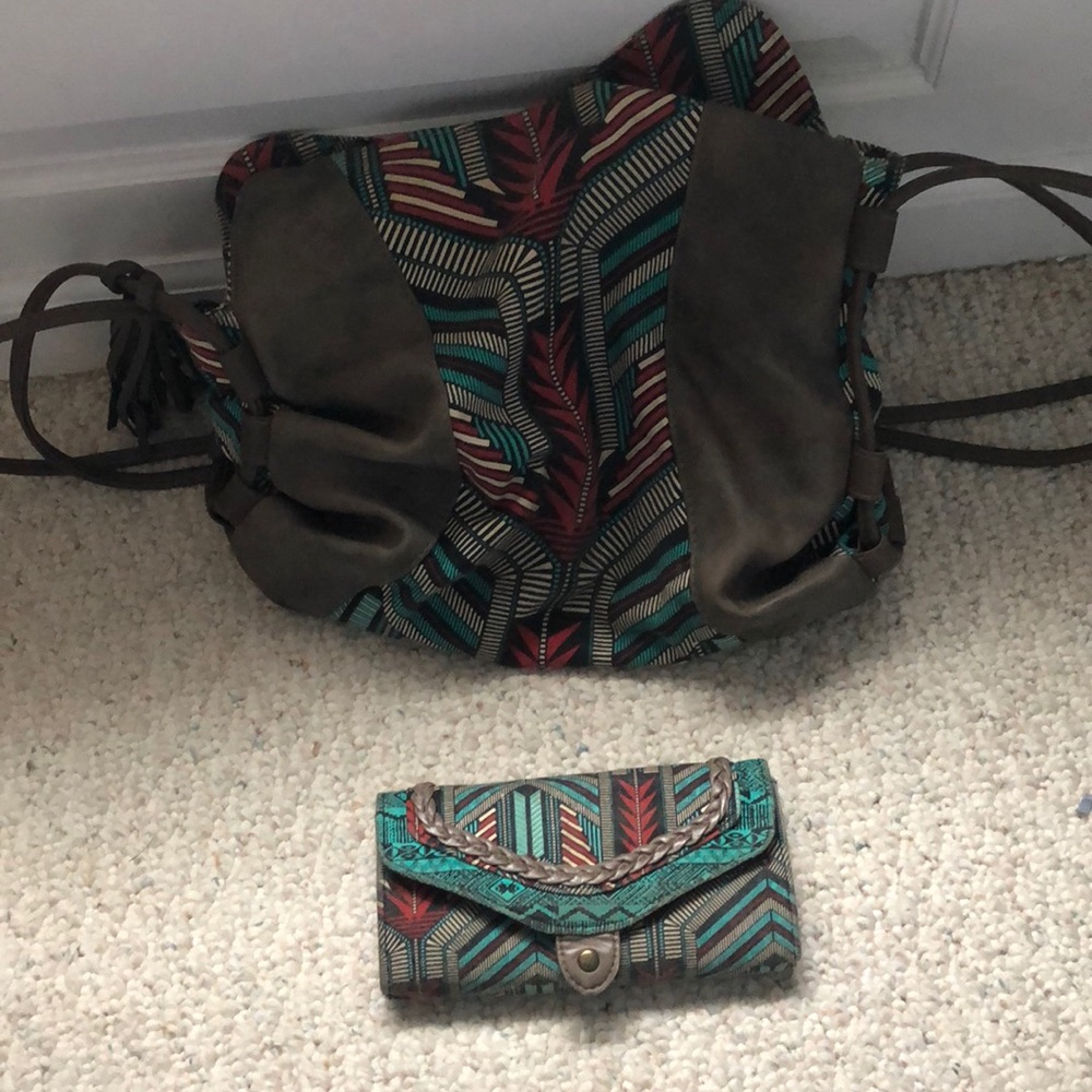 Trendy shoulder bag